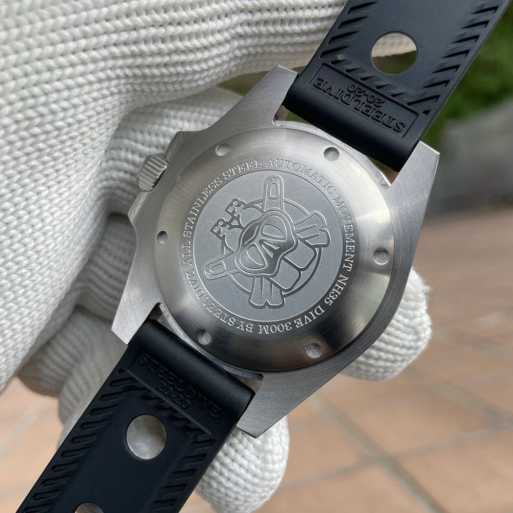 Montre Automatique Diver Pro 300M Édition Spéciale Violette – Calibre Seiko NH35 (Réf. SD1953T)
